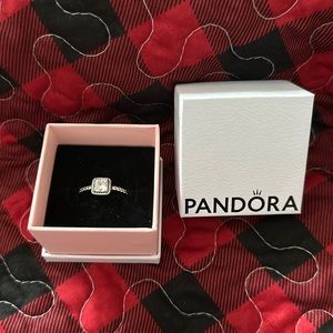 Square Sparkle Halo Ring